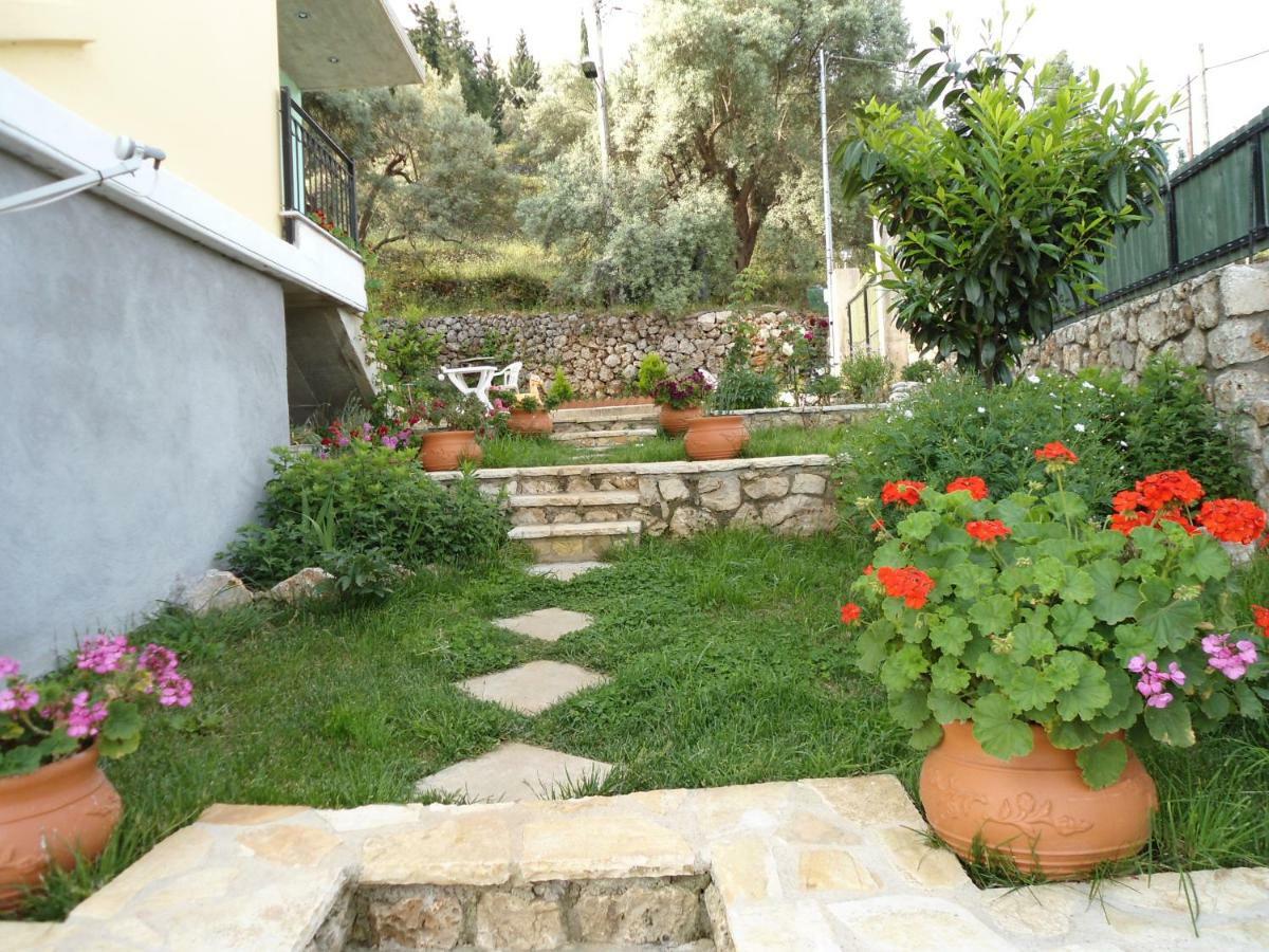 Monika Lefkada 호텔 Tsoukaládhes 외부 사진
